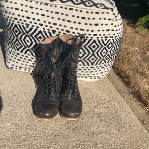 Aldo distressed gray black combat style boots